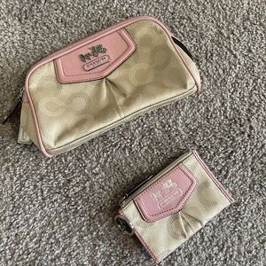 Matching coach set
